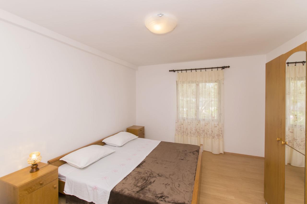 Apartments Sanja Povljana Εξωτερικό φωτογραφία