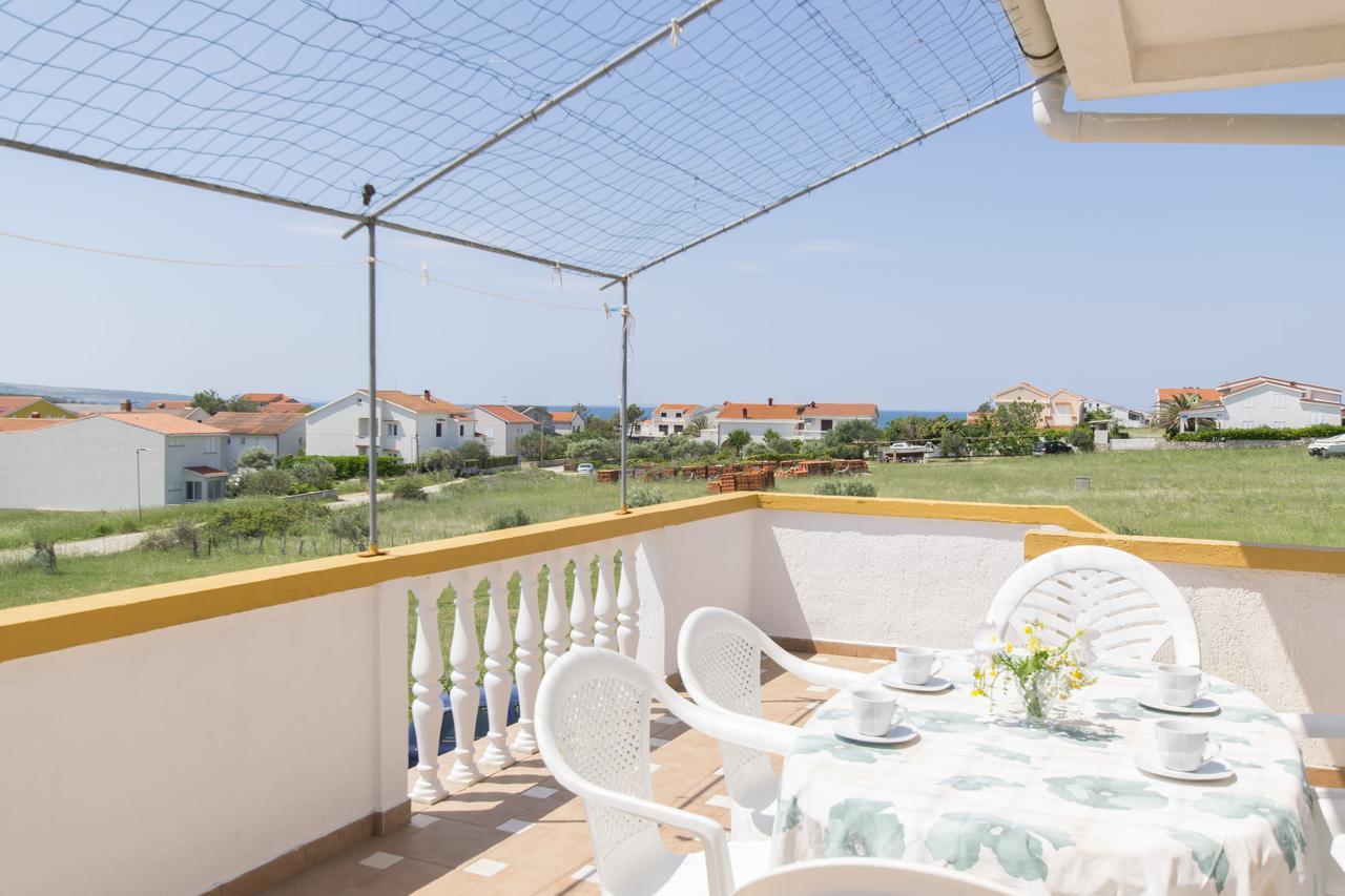 Apartments Sanja Povljana Εξωτερικό φωτογραφία