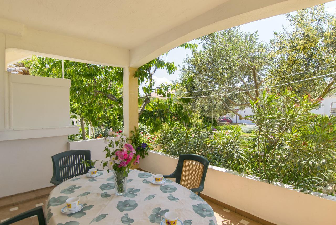 Apartments Sanja Povljana Εξωτερικό φωτογραφία