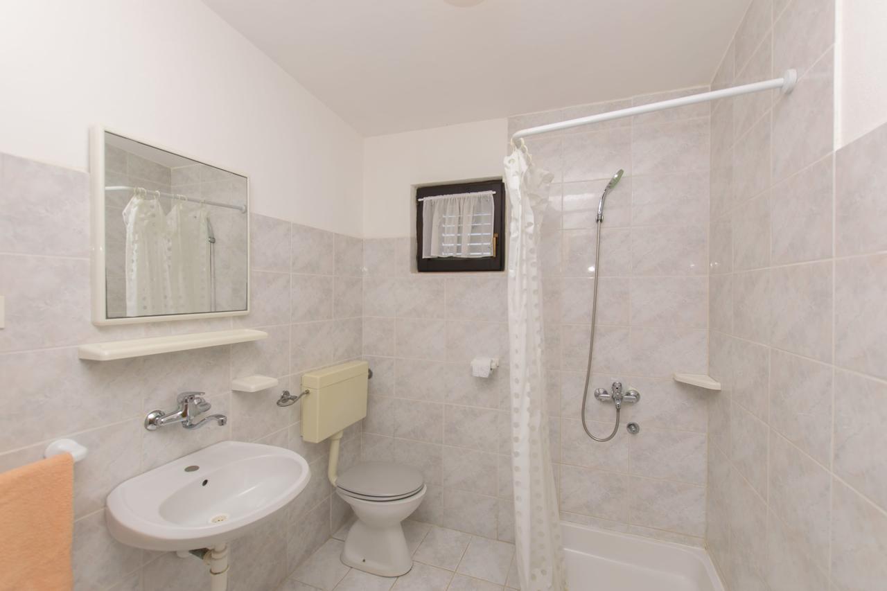 Apartments Sanja Povljana Εξωτερικό φωτογραφία
