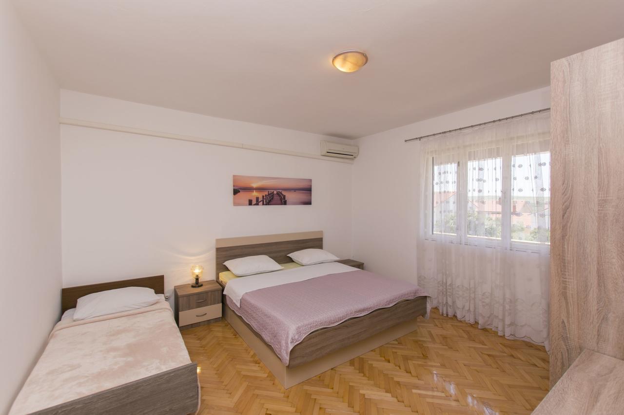 Apartments Sanja Povljana Εξωτερικό φωτογραφία
